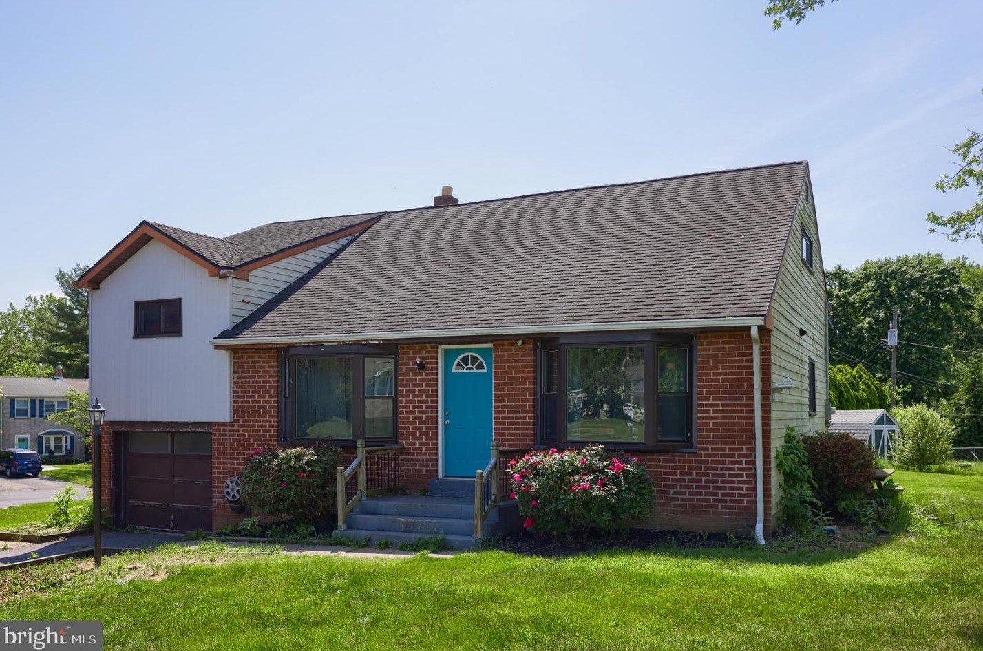 2621 Pike Ln, Lancaster, PA 17603-5926