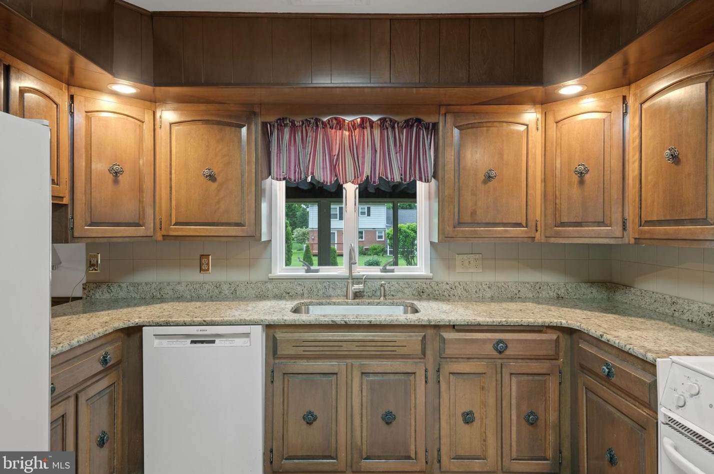 126 Sunrise Ave, Lancaster PA  17601-3944 exterior