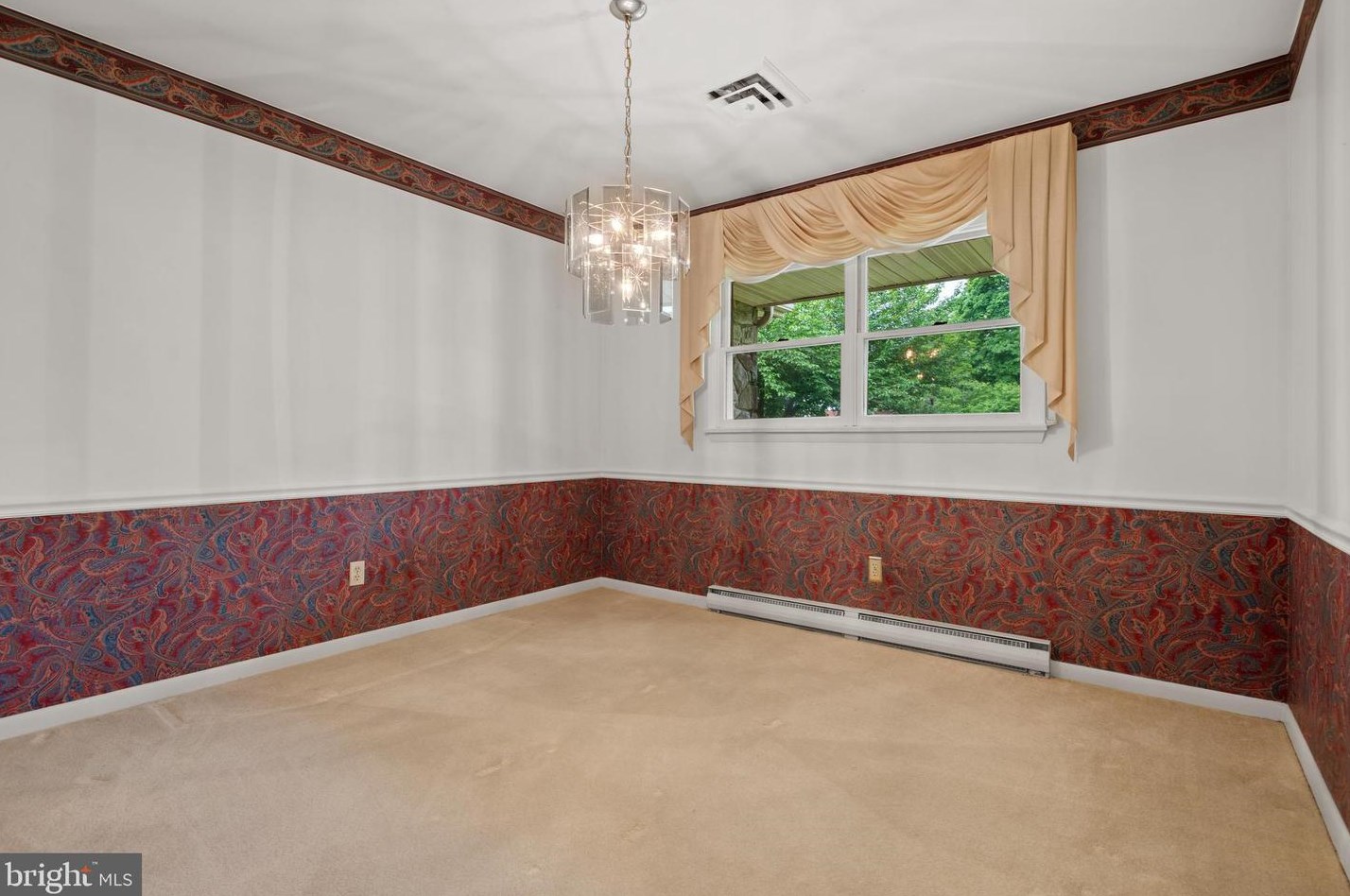 126 Sunrise Ave, Lancaster PA  17601-3944 exterior