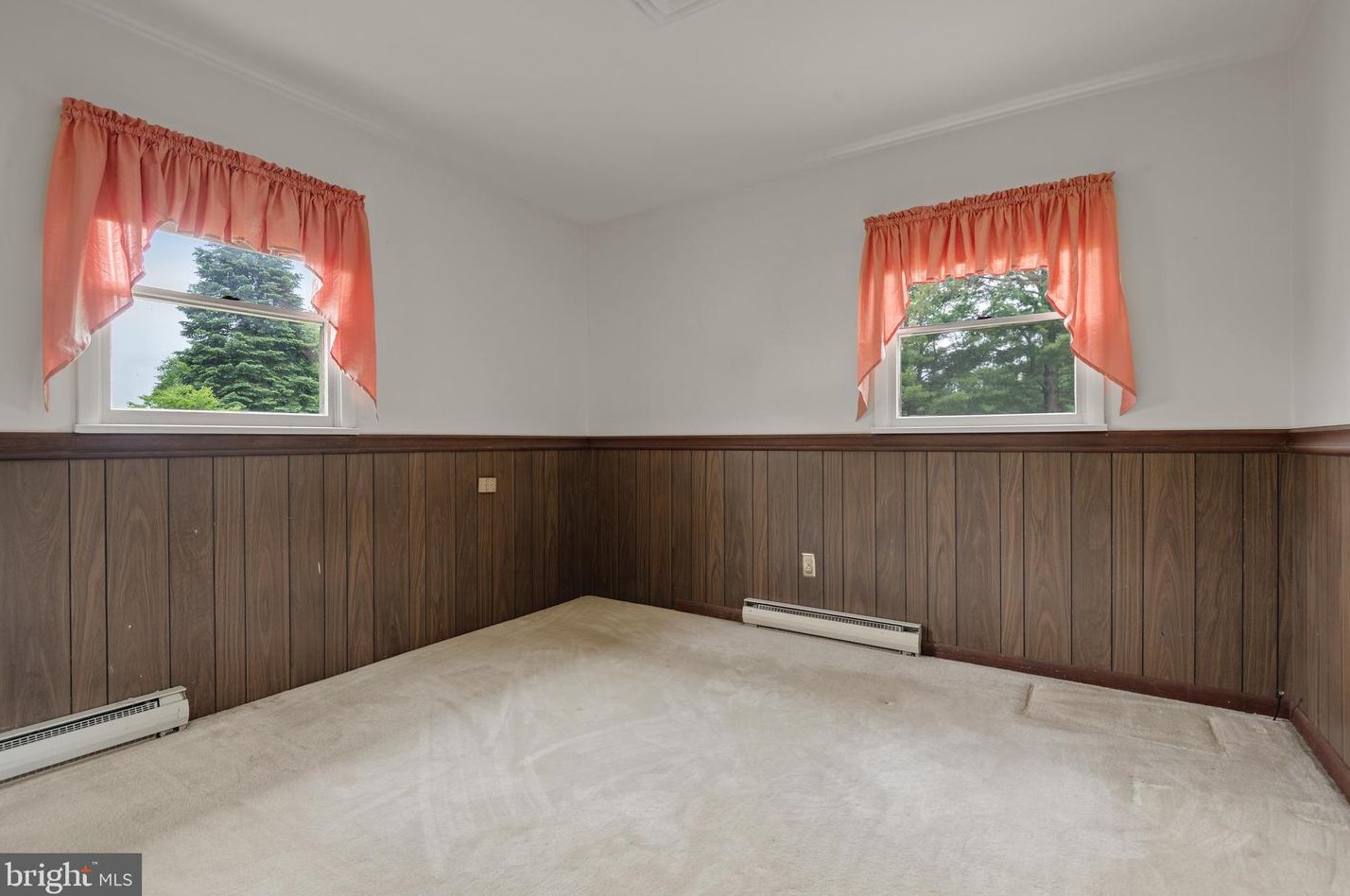 126 Sunrise Ave, Lancaster PA  17601-3944 exterior