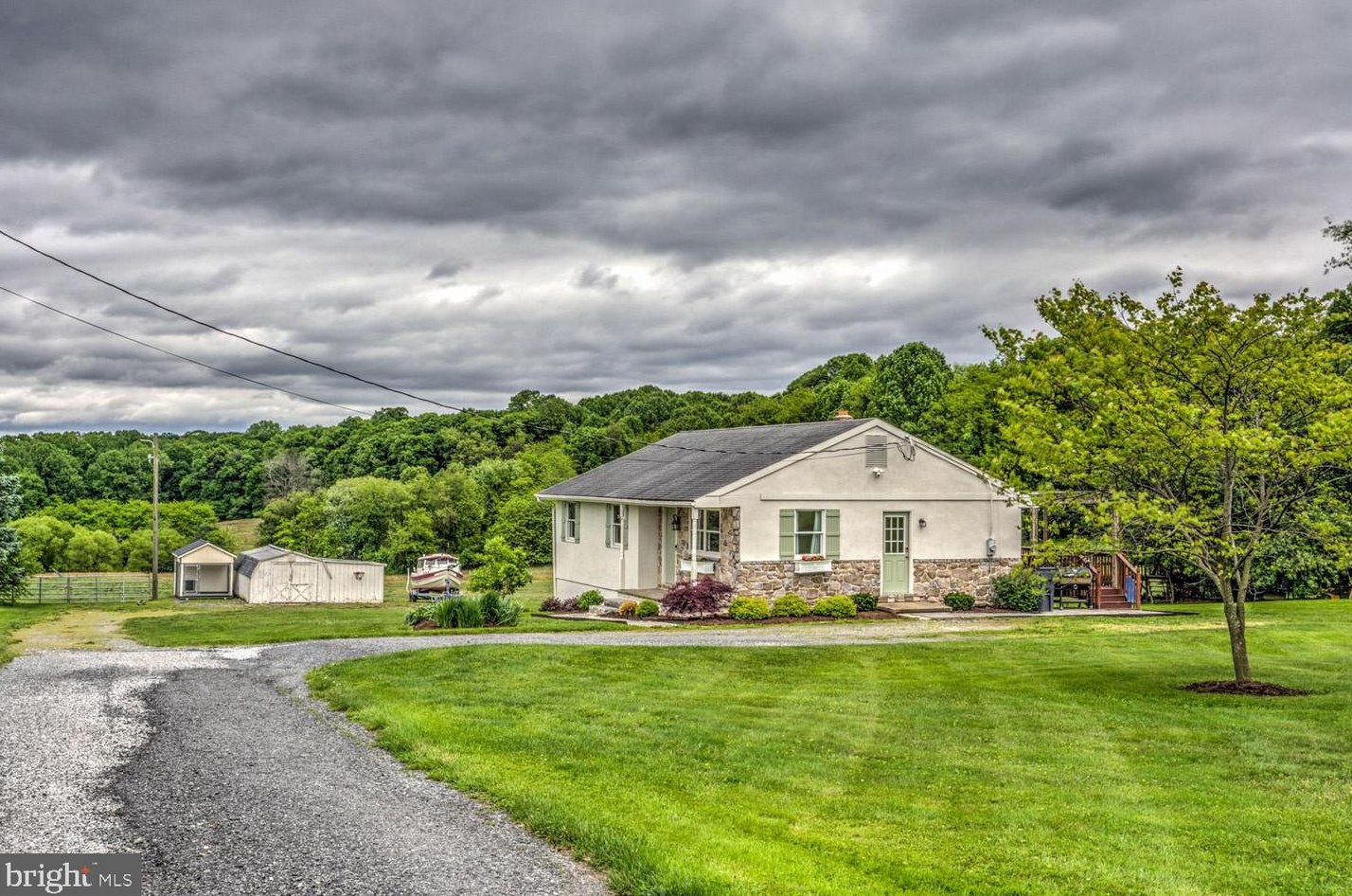 136 Scheller Rd, Smithville, PA 17560