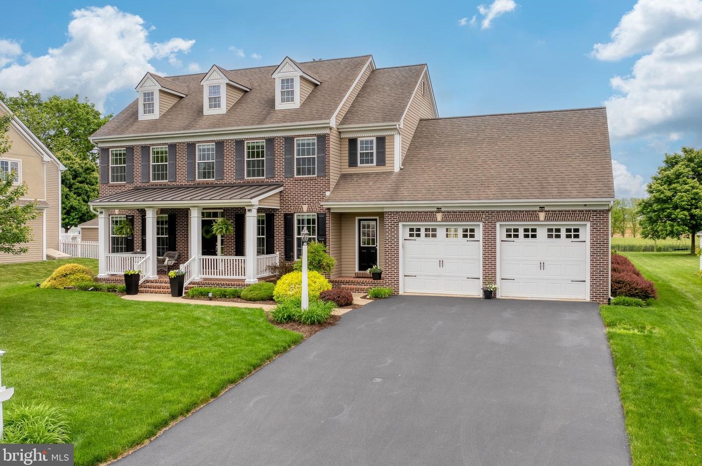 312 Greenhedge Dr, Lancaster, PA 17603