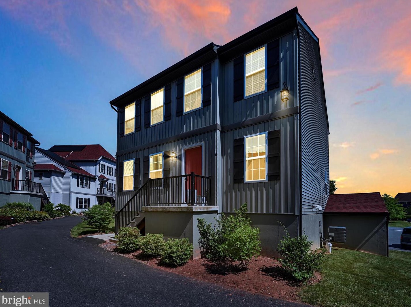 10 Rothenburg Way, Swartzville, PA 17569-7003