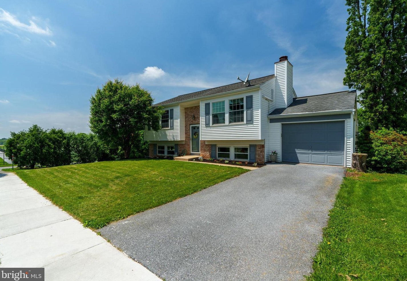 257 Pulte Rd, Lancaster, PA 17601-3325