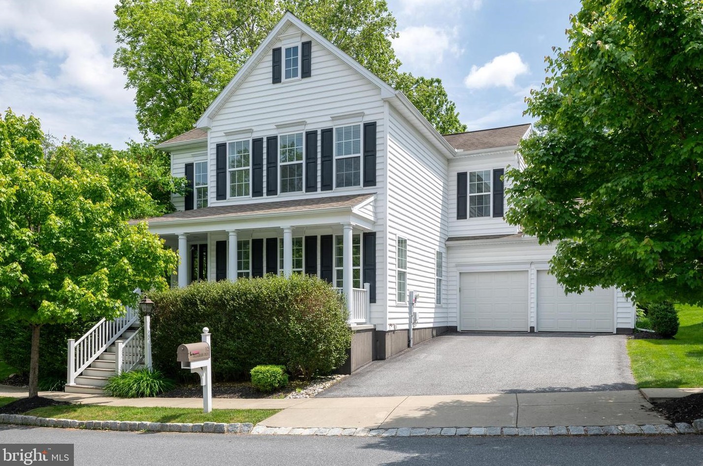 12 Tallgrass Path, Lancaster, PA 17602-0702