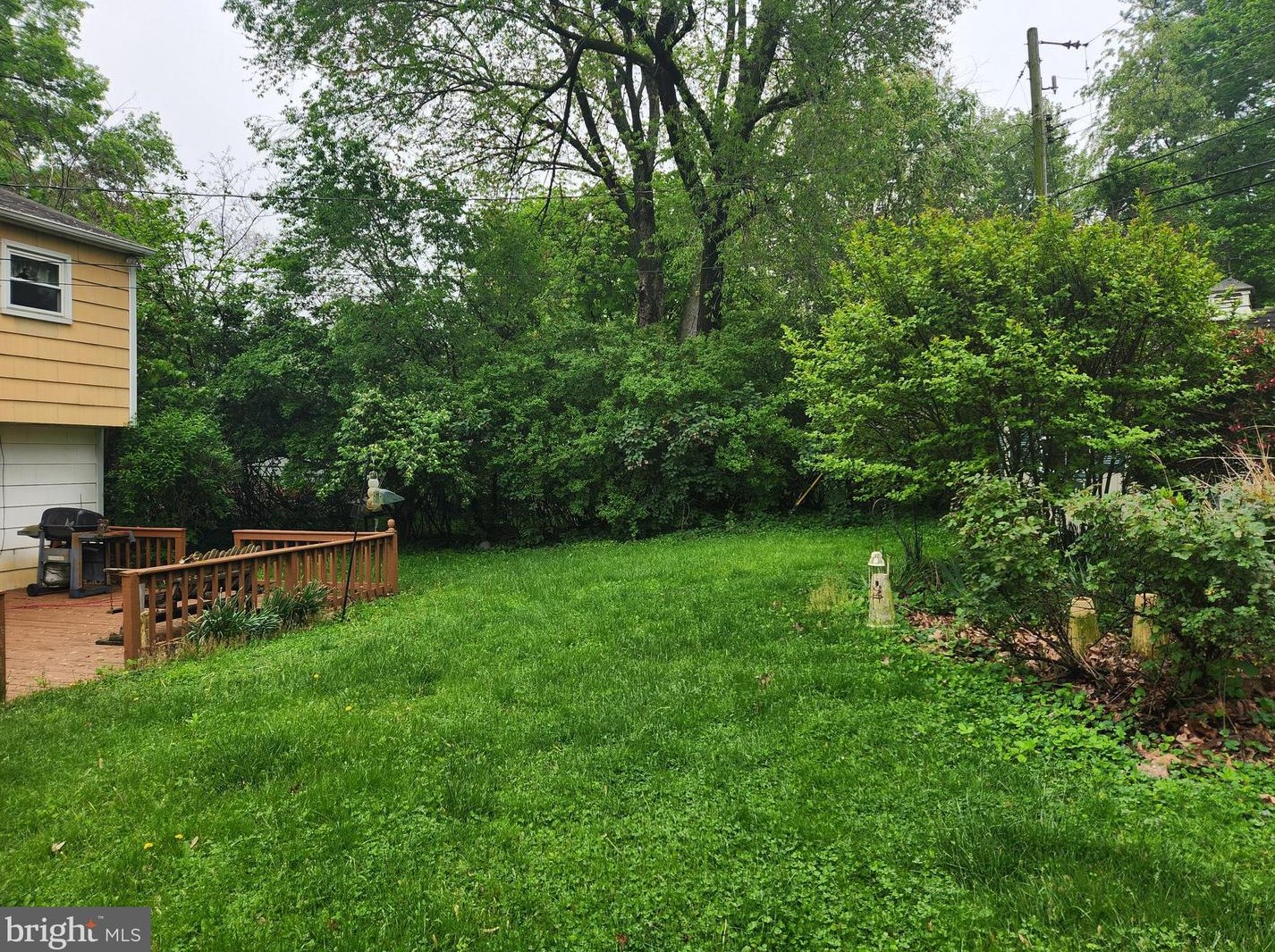 520 Hedgerow Ln, Lancaster PA  exterior