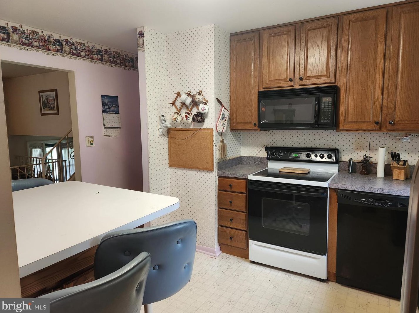 520 Hedgerow Ln, Lancaster PA  exterior