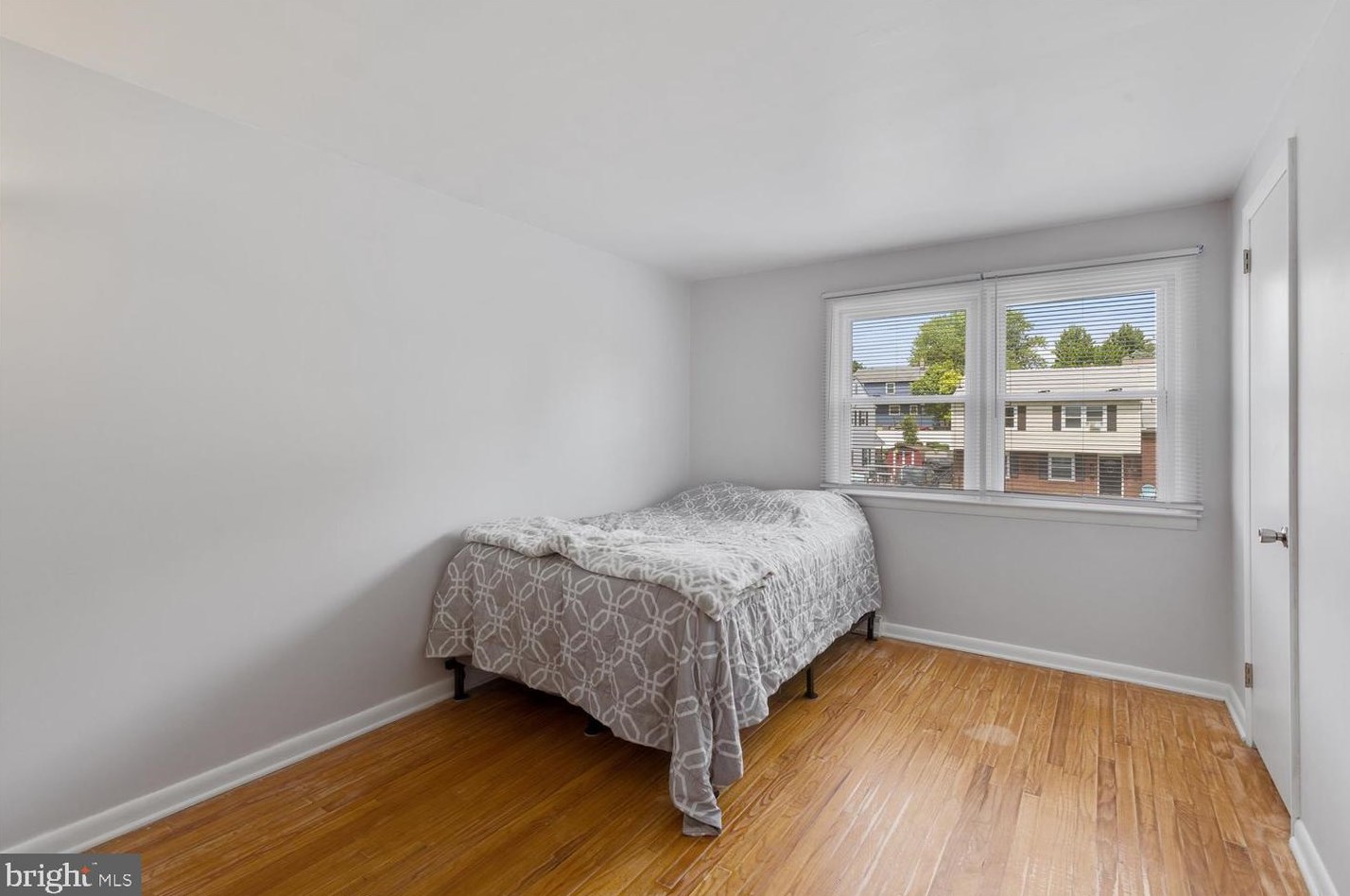 1636 Robert Rd, Lancaster PA  17601-5634 exterior