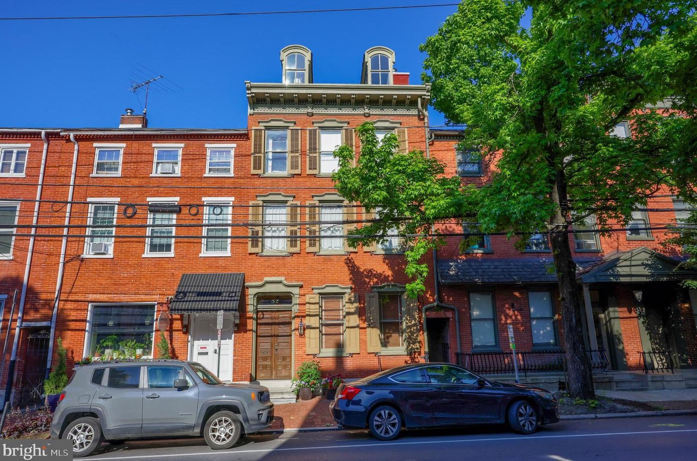 32 Lime St, Lancaster, PA 17602-2949