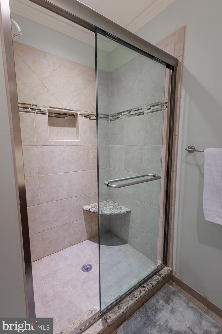 154 Bentley Ln, Lancaster PA  17603-6204 exterior