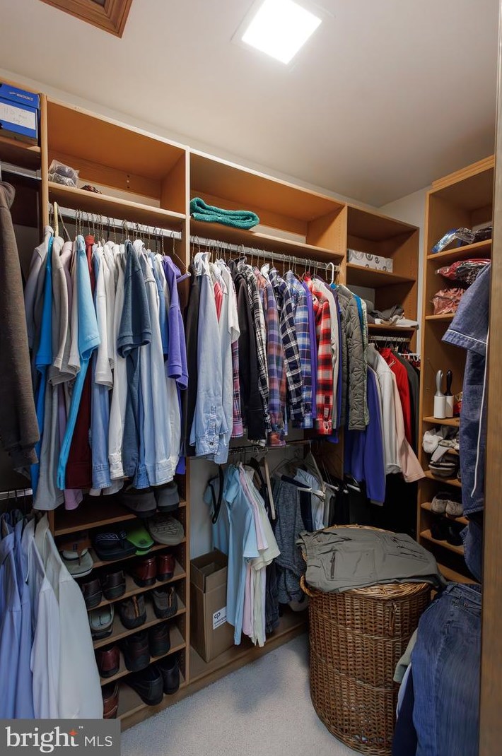 154 Bentley Ln, Lancaster PA  17603-6204 exterior