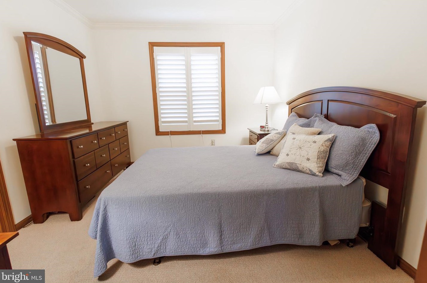 154 Bentley Ln, Lancaster PA  17603-6204 exterior