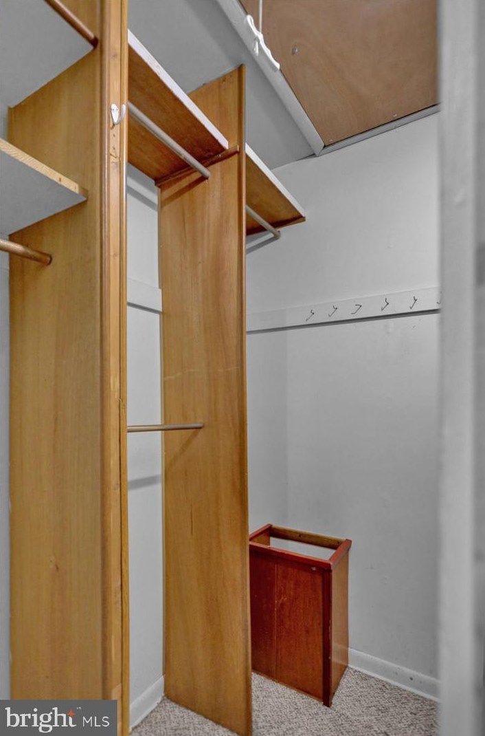 1932 Crooked Oak Dr, Lancaster PA  17601-6425 exterior