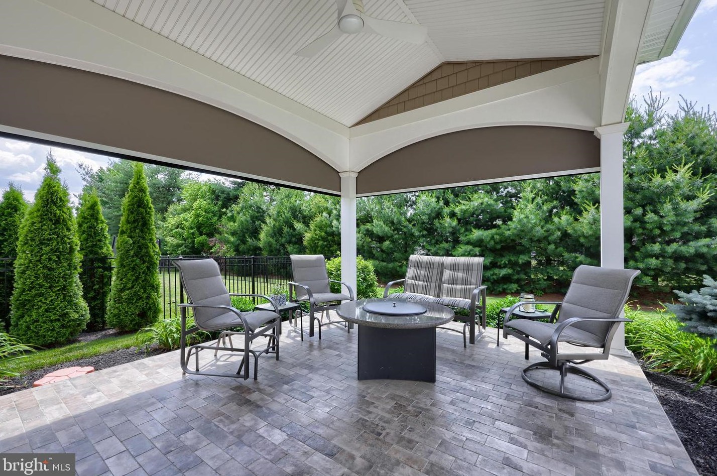 5804 Wild Lilac Dr, East Petersburg, PA 17520-1414