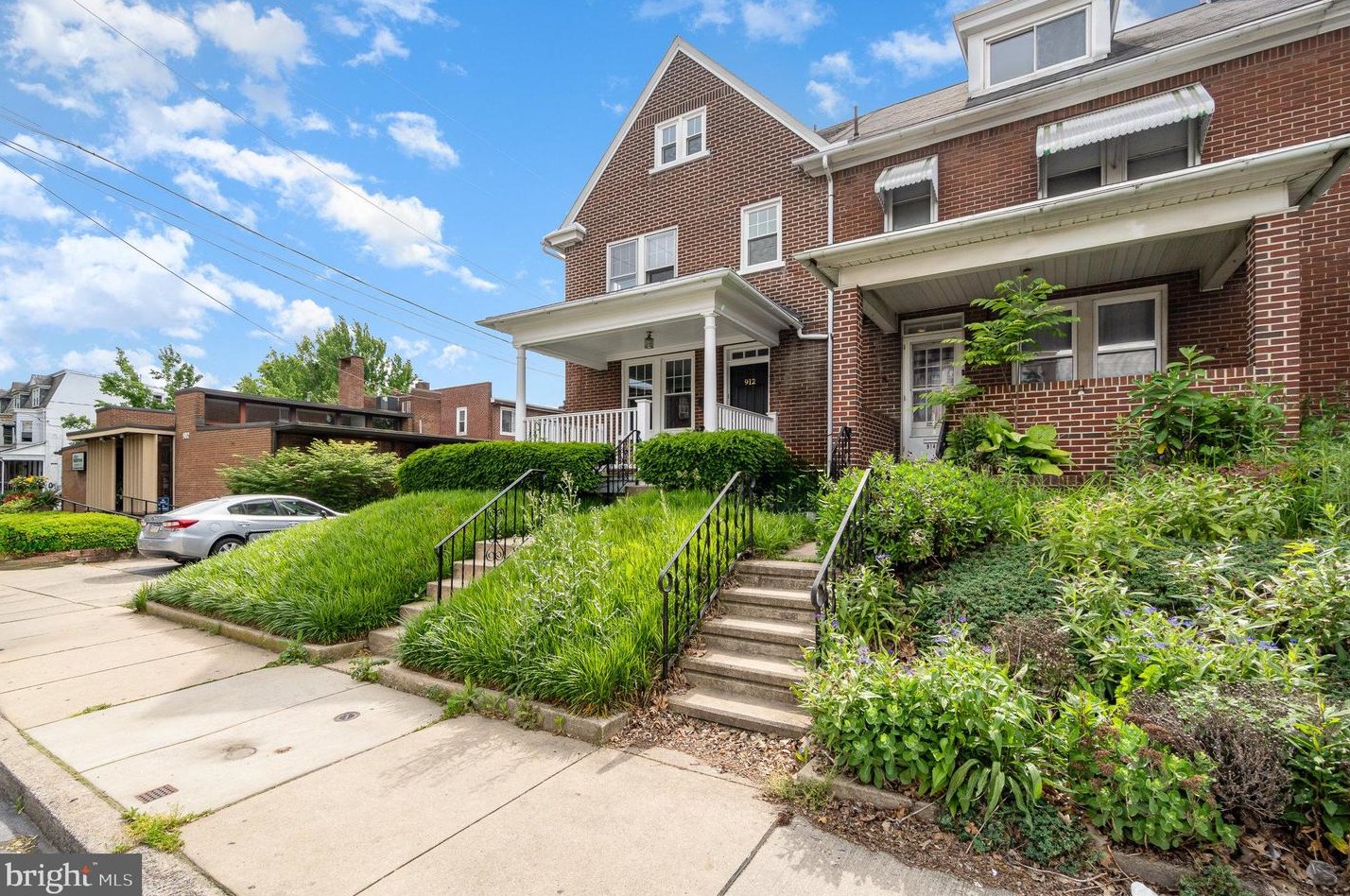 912 N Duke St, Lancaster, PA 17602