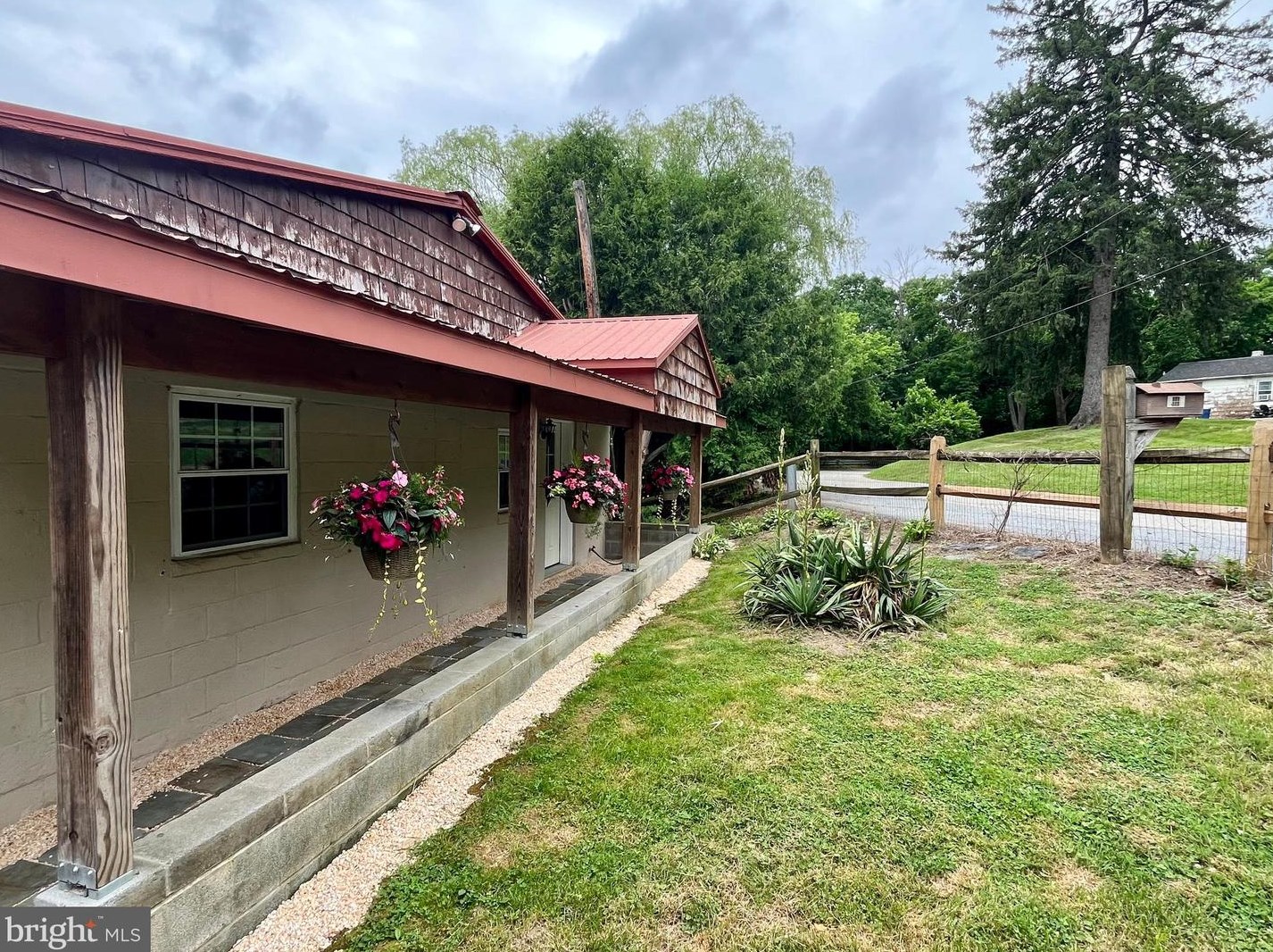 13 Circle Ave, Lancaster, PA 17602-1231