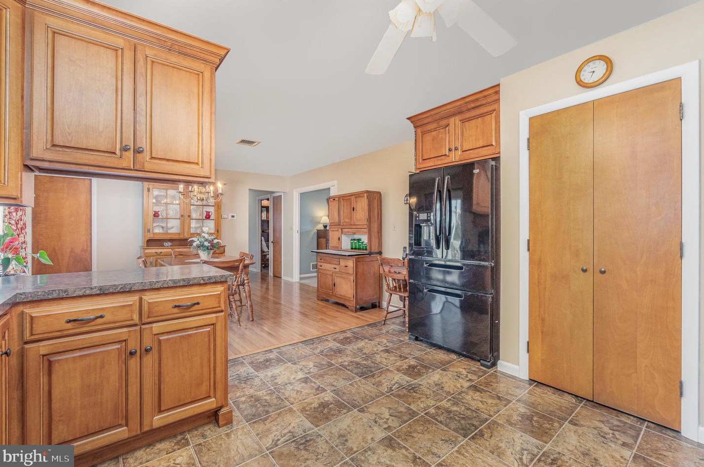 401 Myer Ter, Bareville PA  17540-1218 exterior