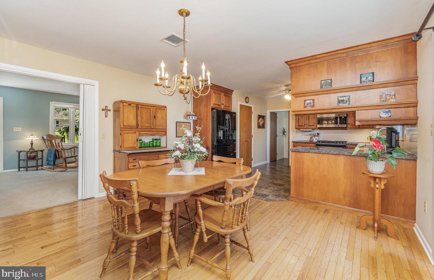 401 Myer Ter, Bareville PA  17540-1218 exterior