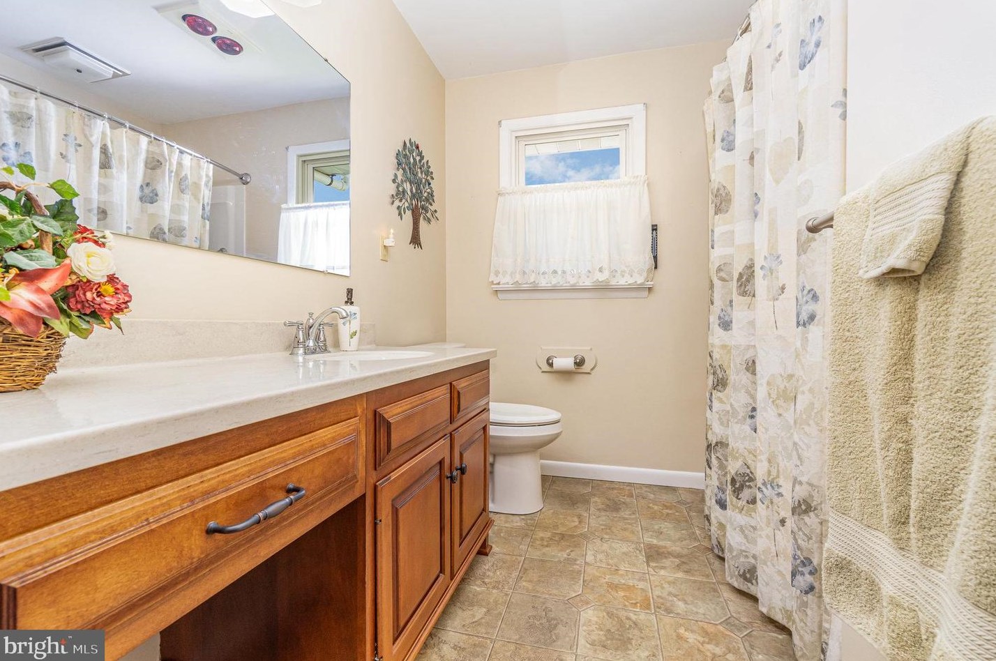 401 Myer Ter, Bareville PA  17540-1218 exterior