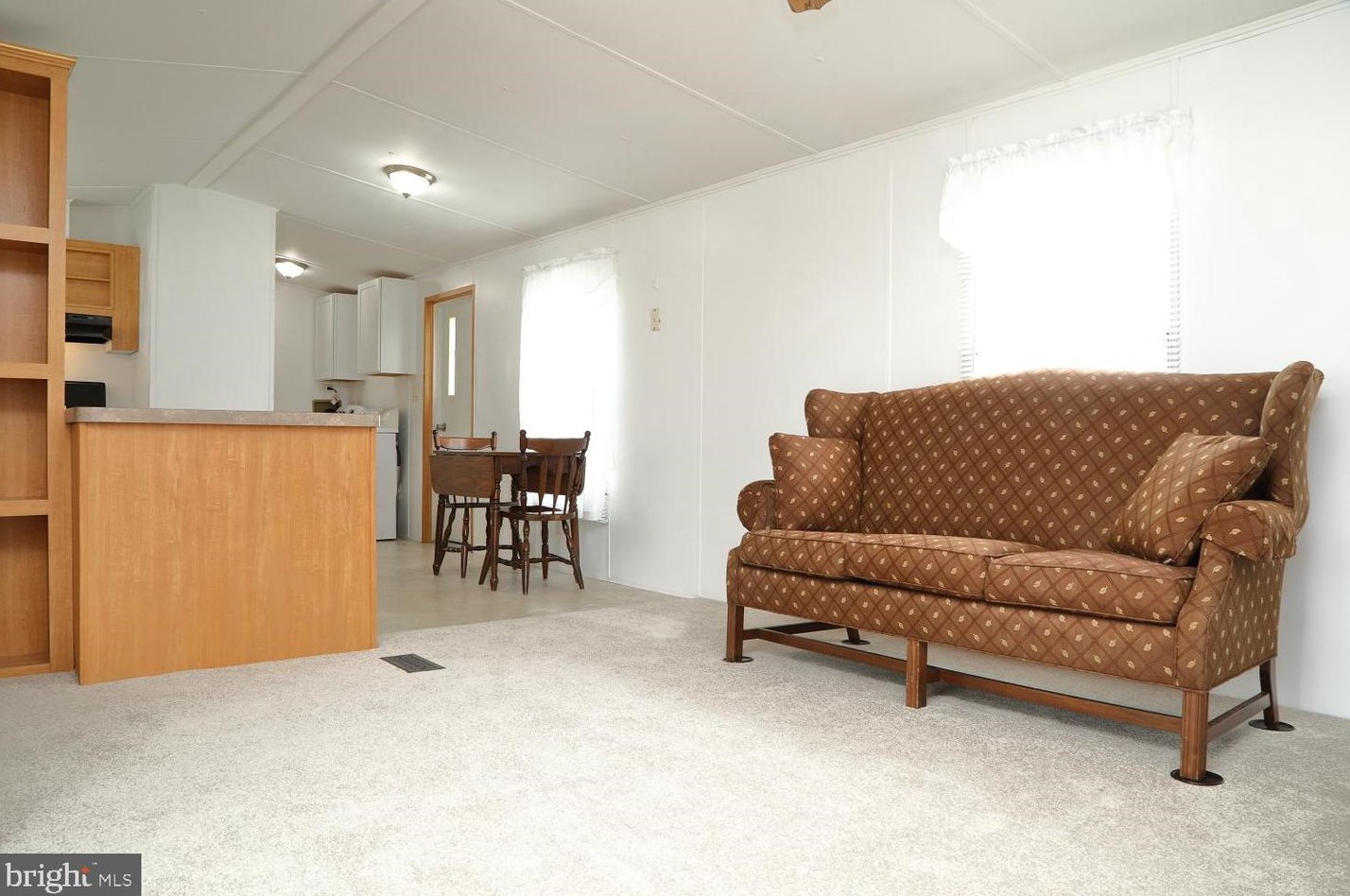 755 Sherry Ln, Lancaster PA  17601-5829 exterior