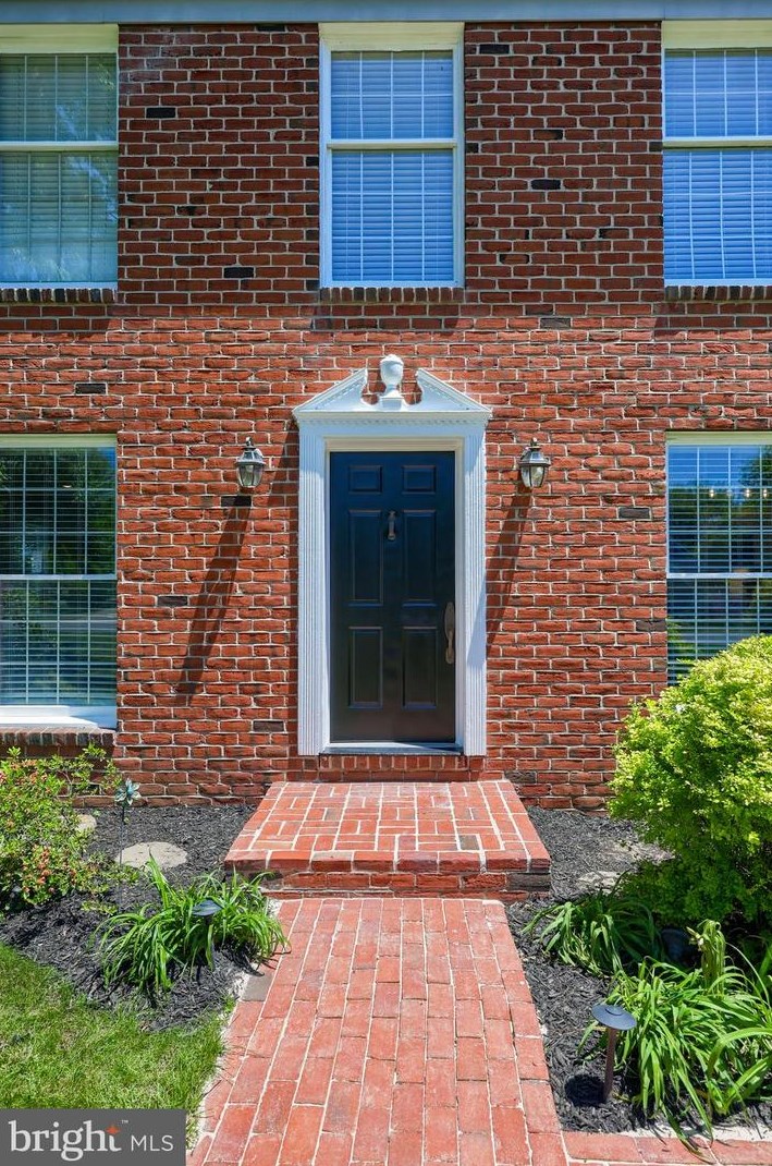 1813 Sturbridge Dr, Lancaster, PA 17601-6217