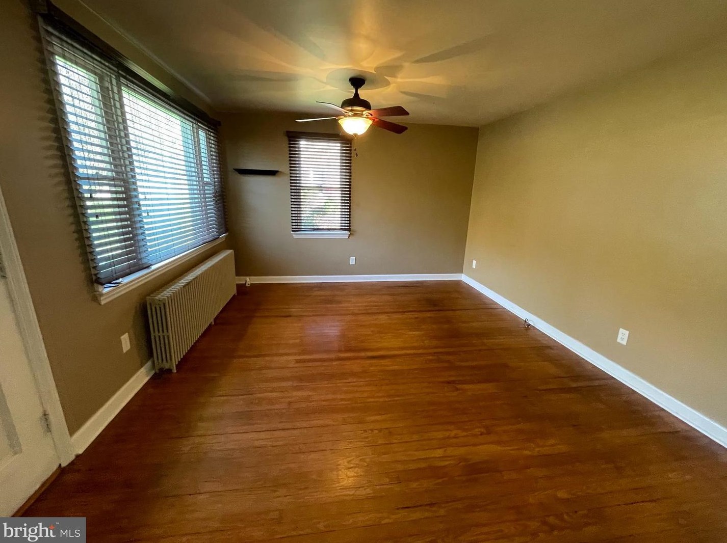 1710 Rockvale Rd, Lancaster PA  17602-1314 exterior