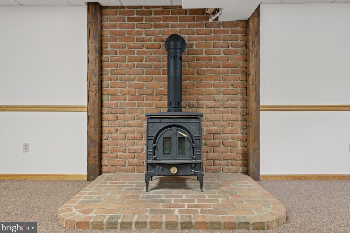 18 Clarendon Dr, Lancaster PA  17603-9596 exterior