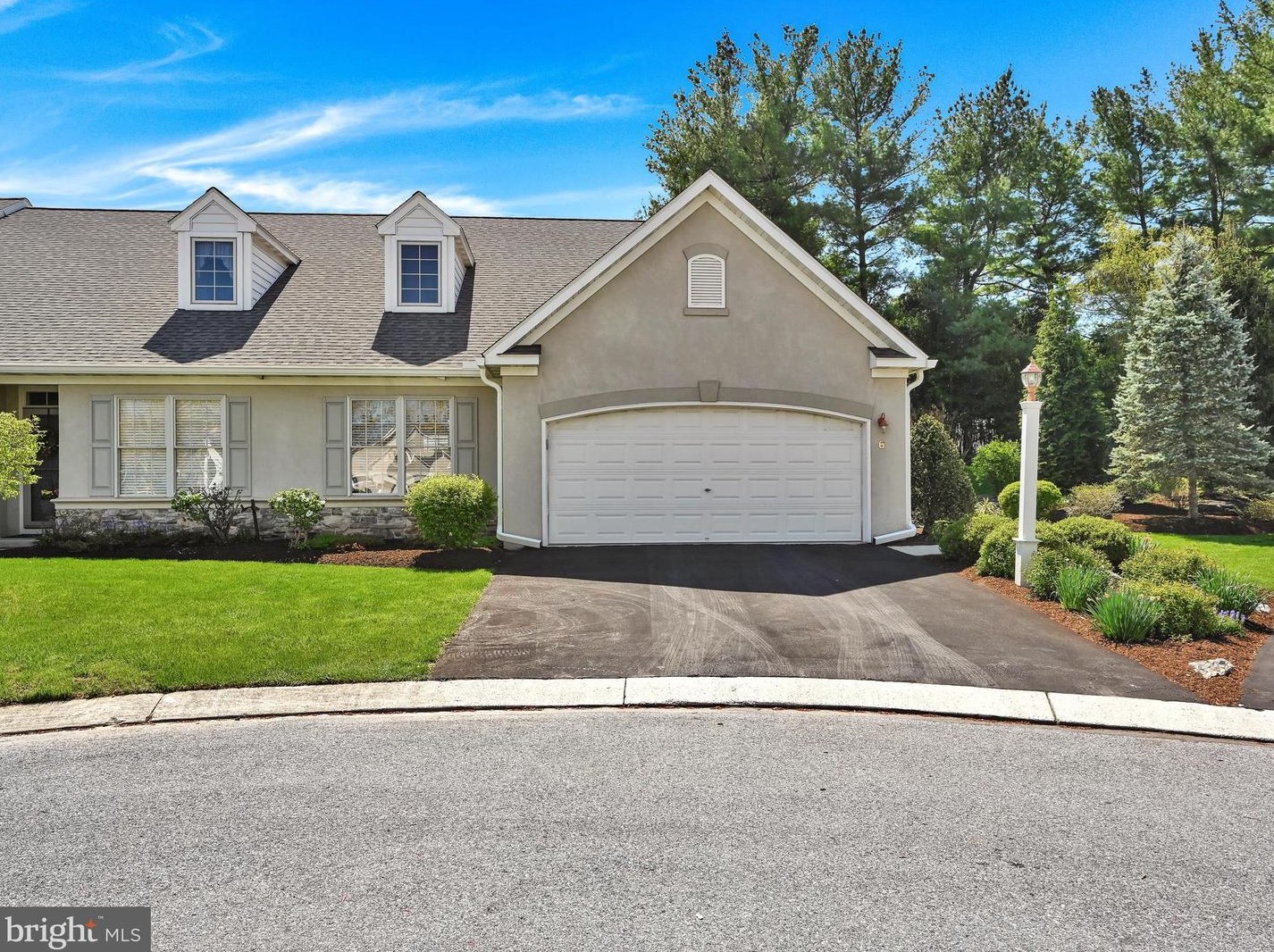 6 Mason Ct, Lancaster, PA 17602-4093