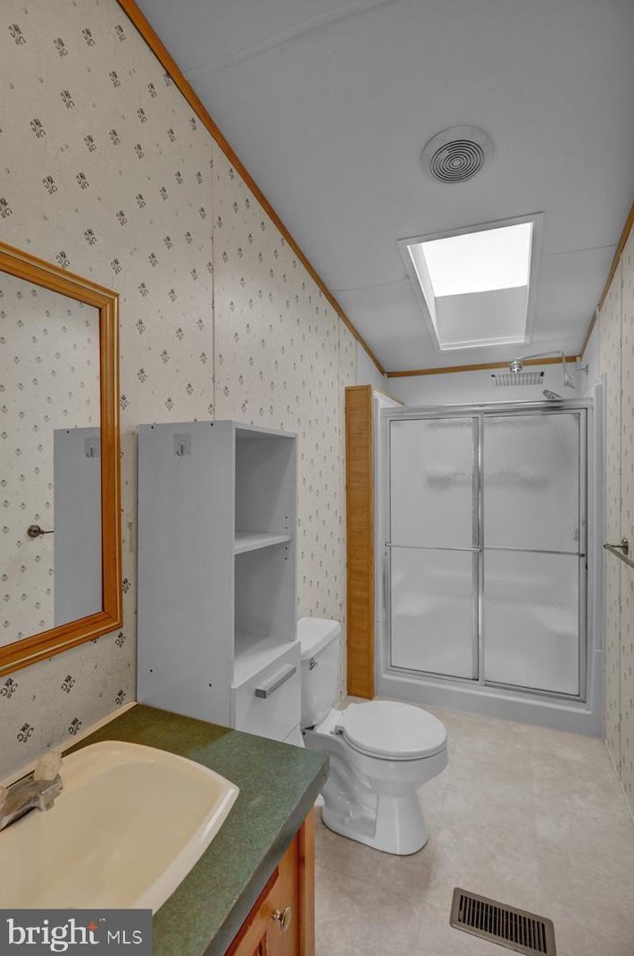 16 Madge Dr, Lancaster PA 17603-4048 exterior