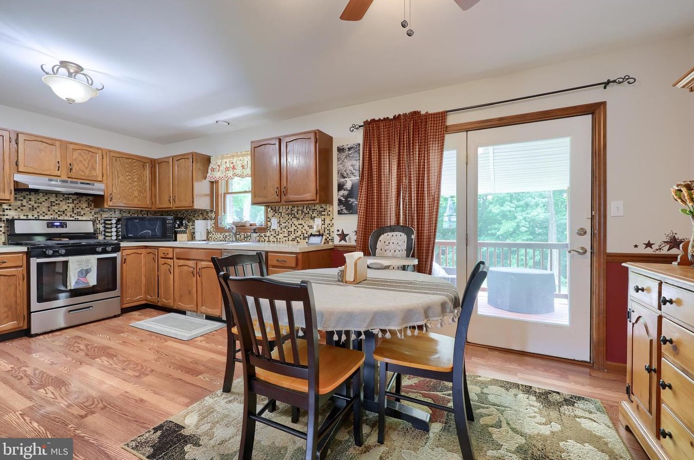 31 Riverside Ave, Lancaster PA  17602-3246 exterior