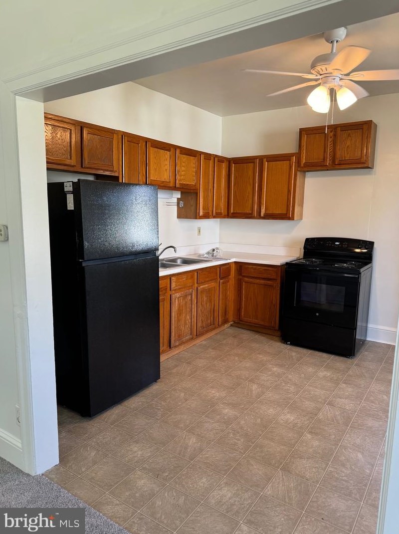 3231 Lincoln Hwy E, Lapark, PA 17562