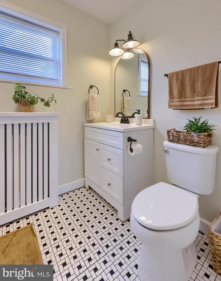 608 Franklin St, Lancaster PA 17602-2159 exterior