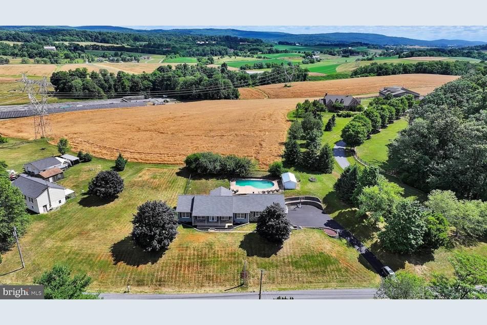 2602 Shumaker Rd, Manheim, PA 17545 MLS PALA2053416 Coldwell Banker