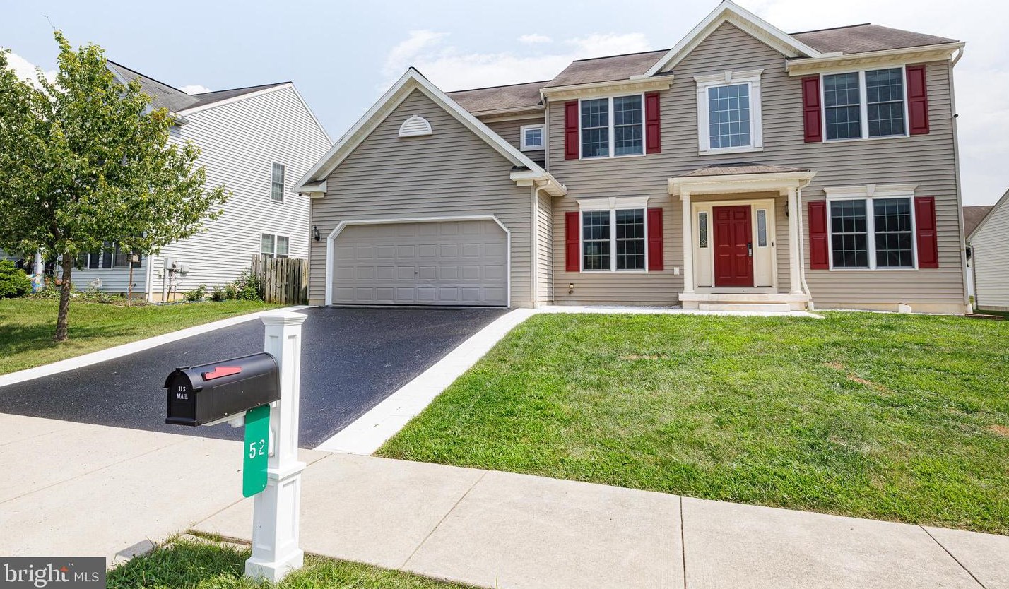 52 Tyler Dr, Ephrata, PA 17522