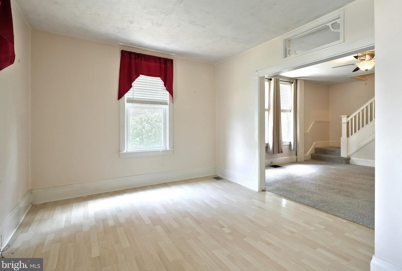 664 Wood St, Mount Joy PA  17552-2016 exterior