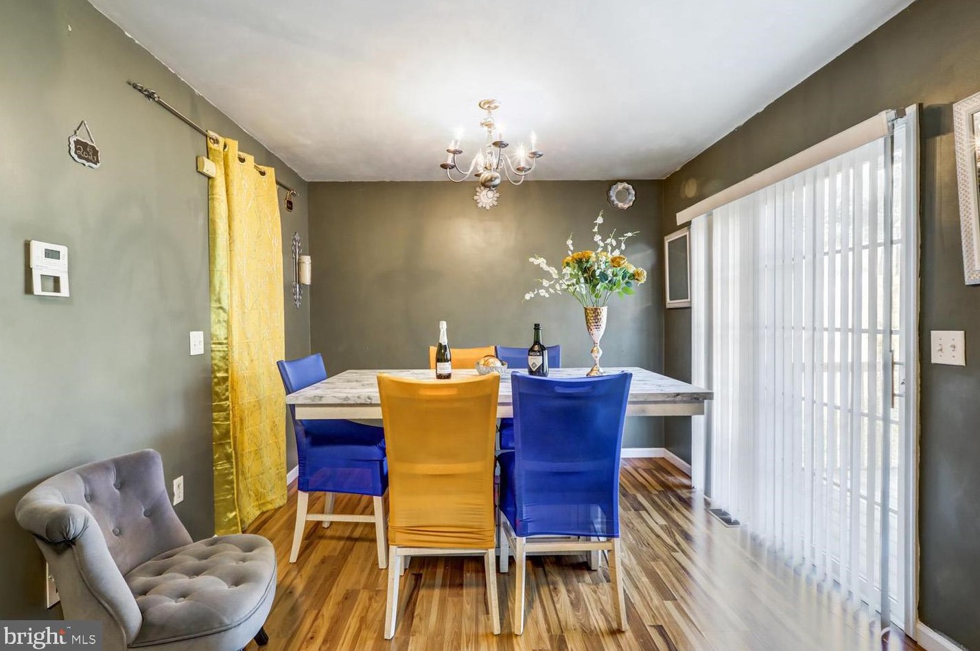 1080 Sterling Pl, Lancaster PA  17603-8837 exterior