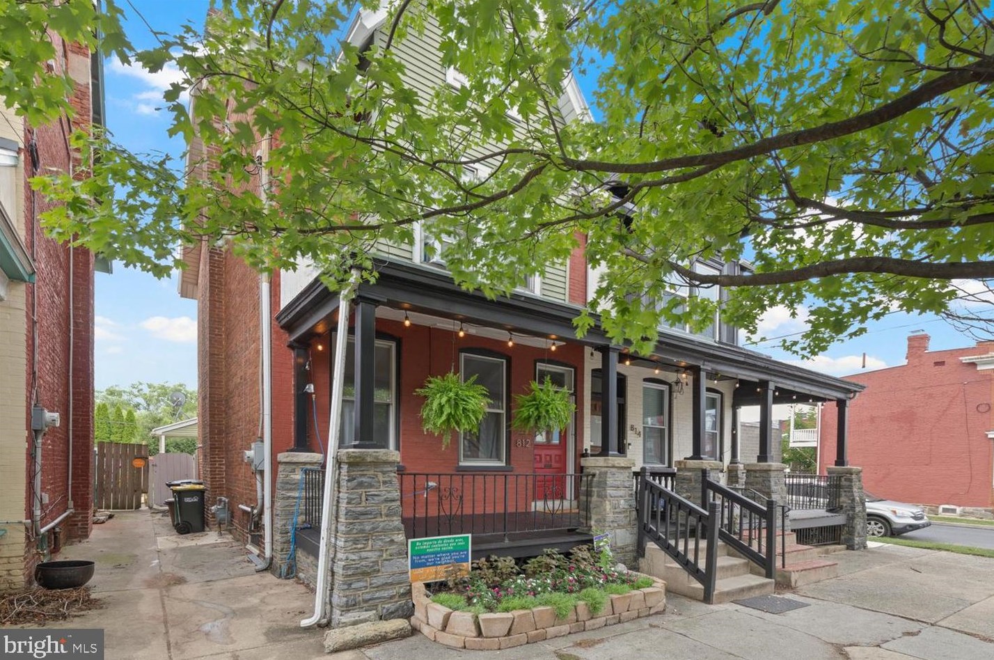 812 Shippen St, Lancaster, PA 17602-2036