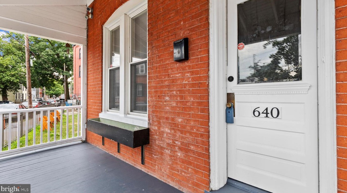 640 Marietta Ave, Lancaster, PA 17603-3644