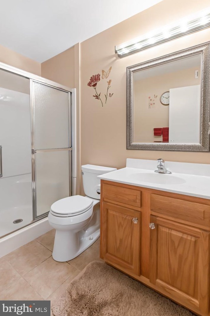 409 Valleybrook Dr, Lancaster PA  17601-4620 exterior