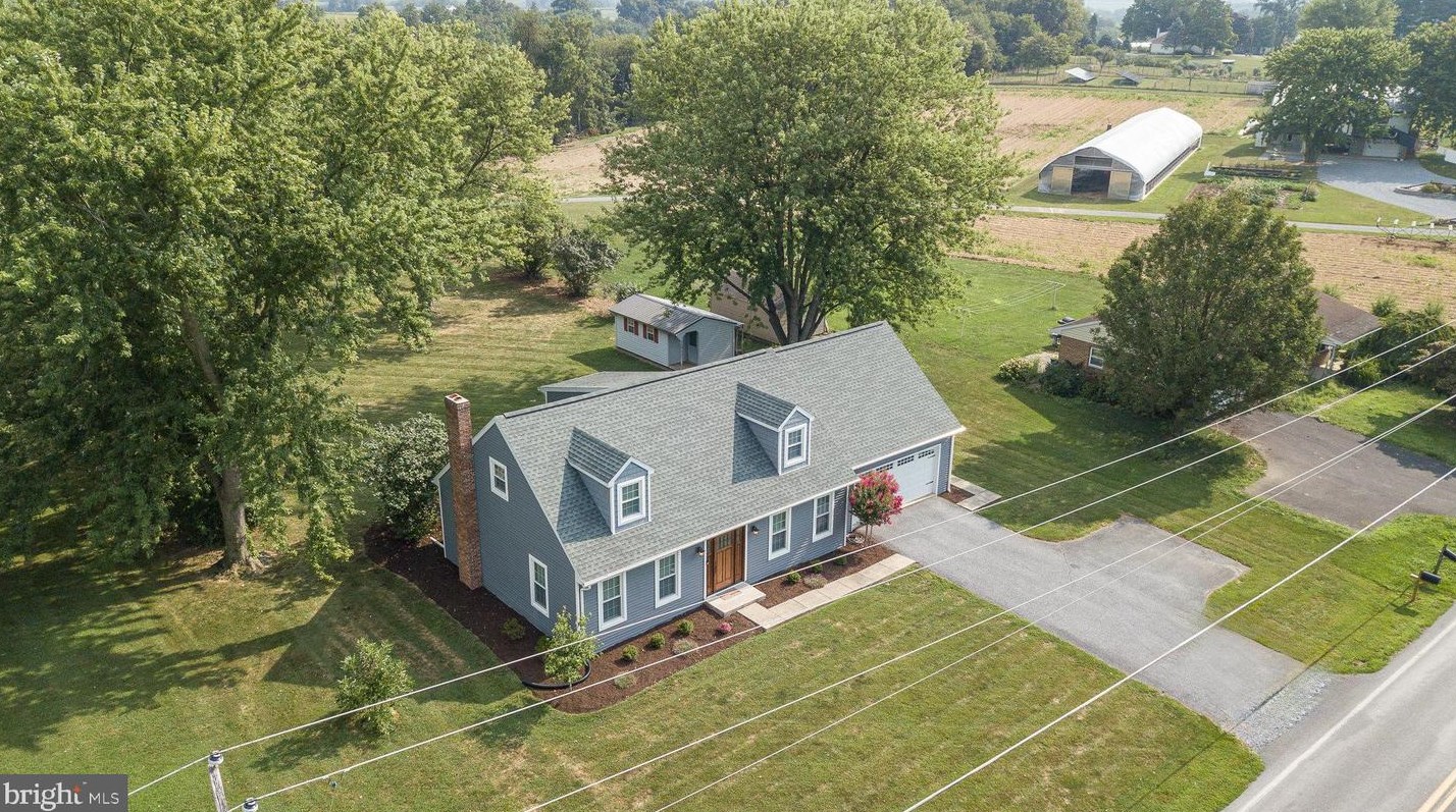 892 Hossler Rd, Old Line, PA 17545