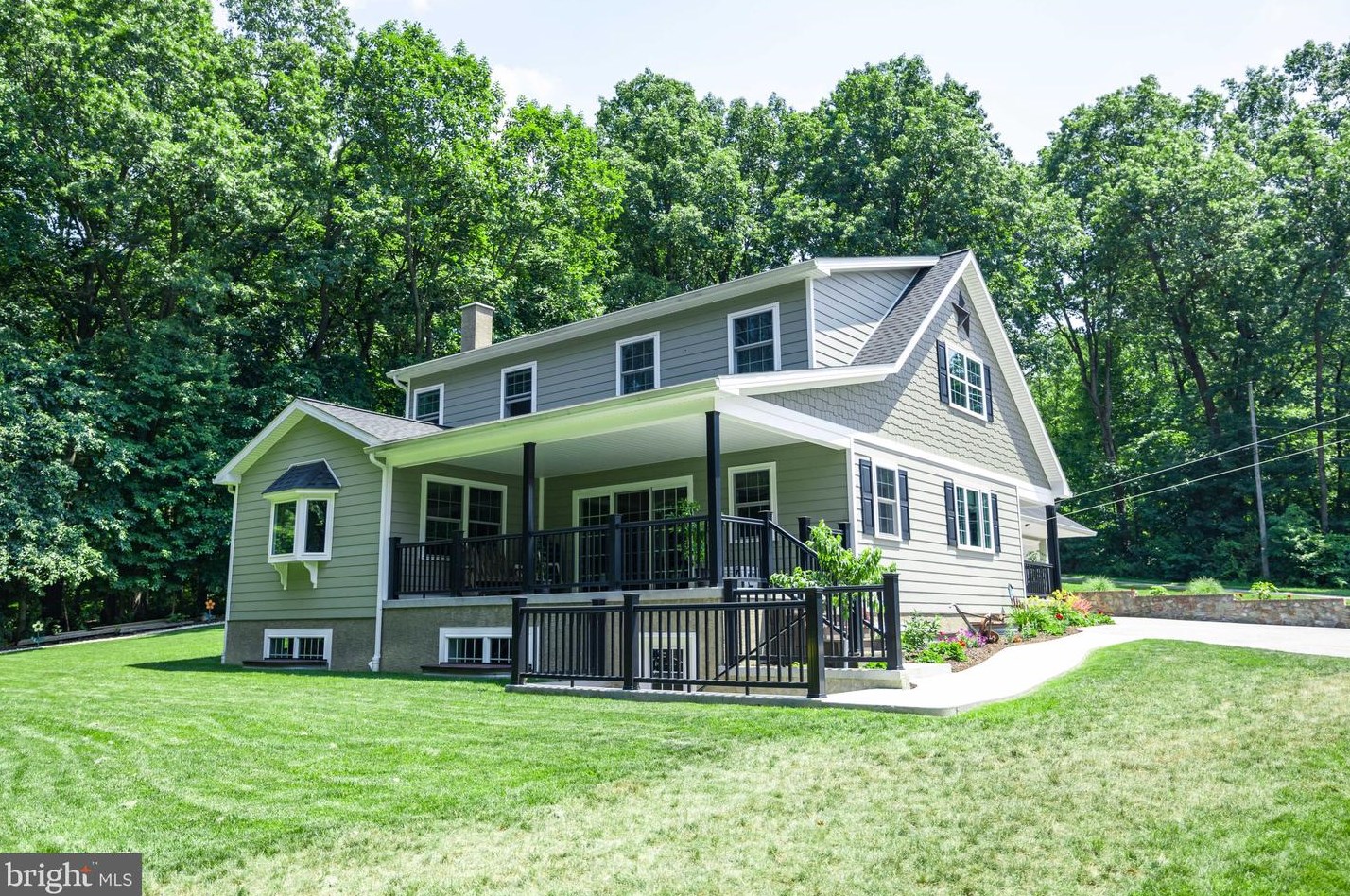 6 Fawn Dr, Lapark, PA 17562