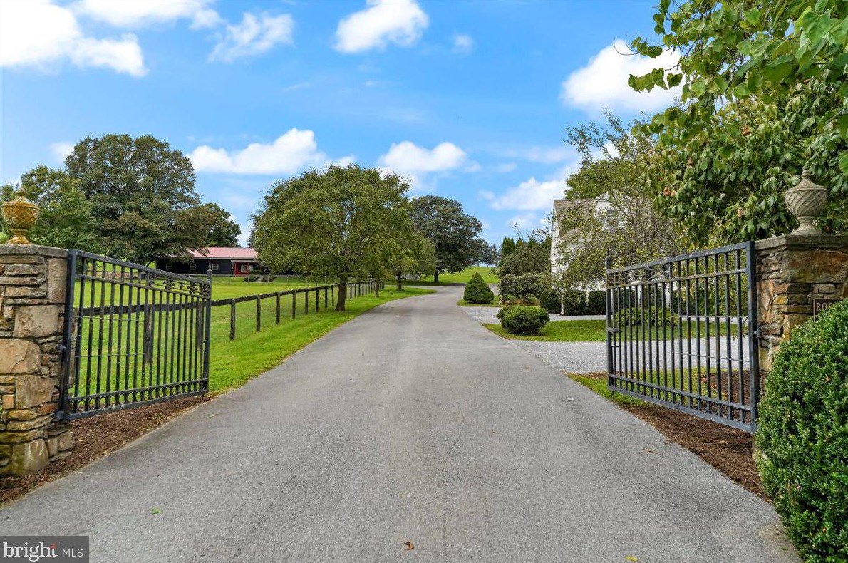 650 Bell Rd, Colerain, PA 17536