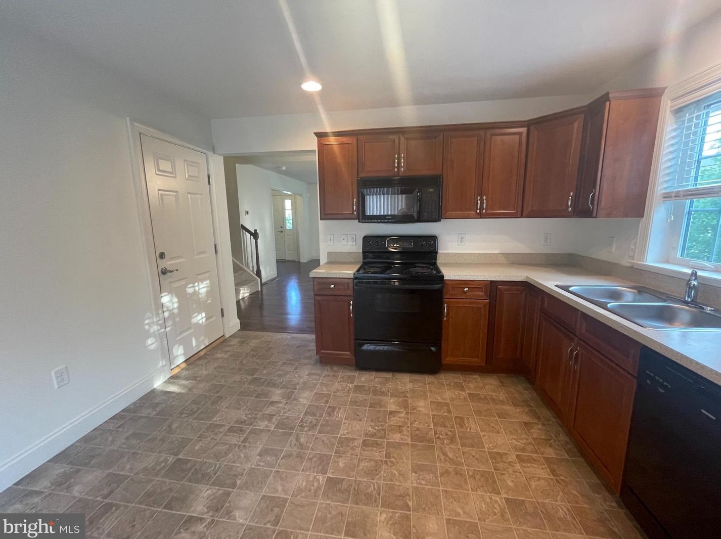 242 Cool Creek Way, Lancaster PA  17602-6127 exterior