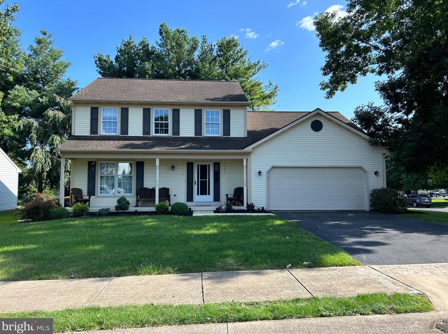 210 Sycamore Ln, Groffdale, PA 17557