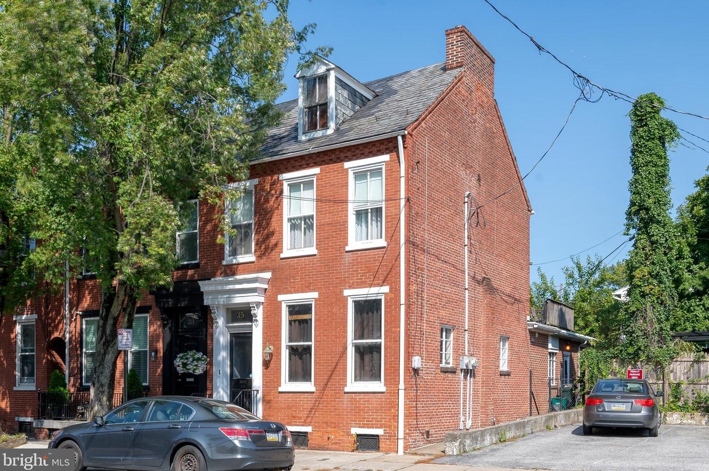 35 Lemon St, Lancaster, PA 17602-4953
