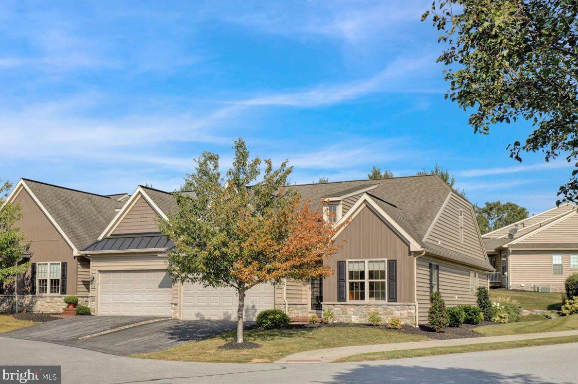 181 Fieldcrest Ln, Ephrata, PA 17522