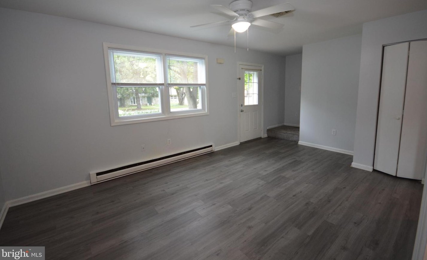 814 State St, Ephrata, PA 17522-2162