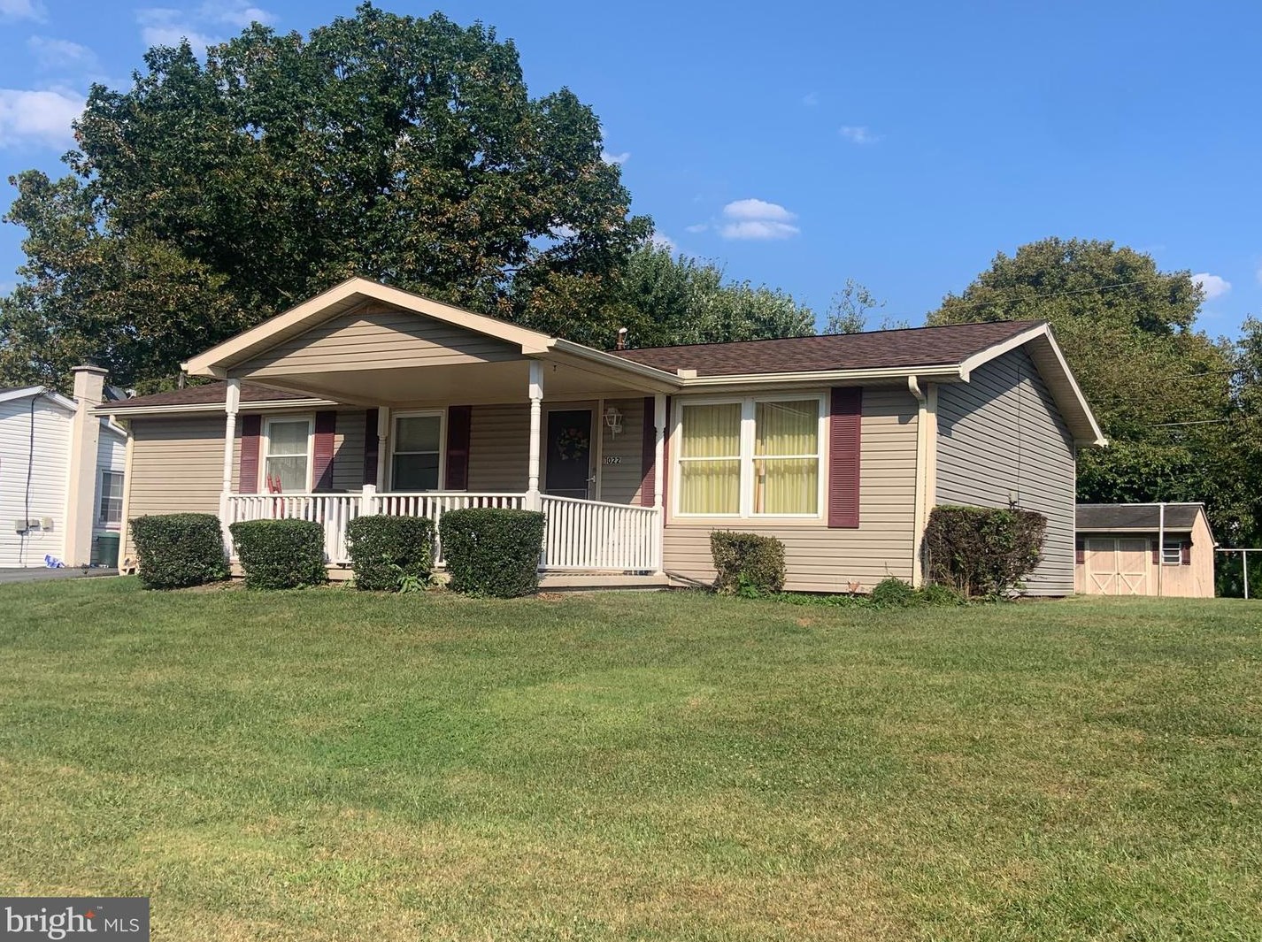 1022 James Ave, Ephrata, PA 17522