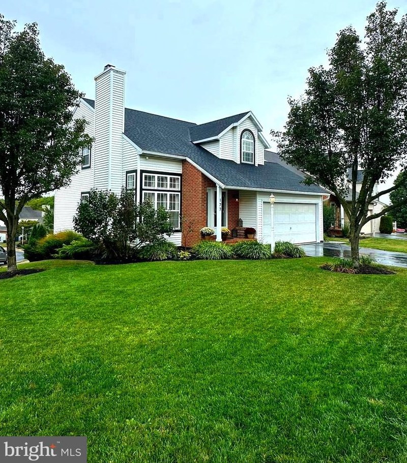 177 Mason Dr, Ephrata, PA 17522