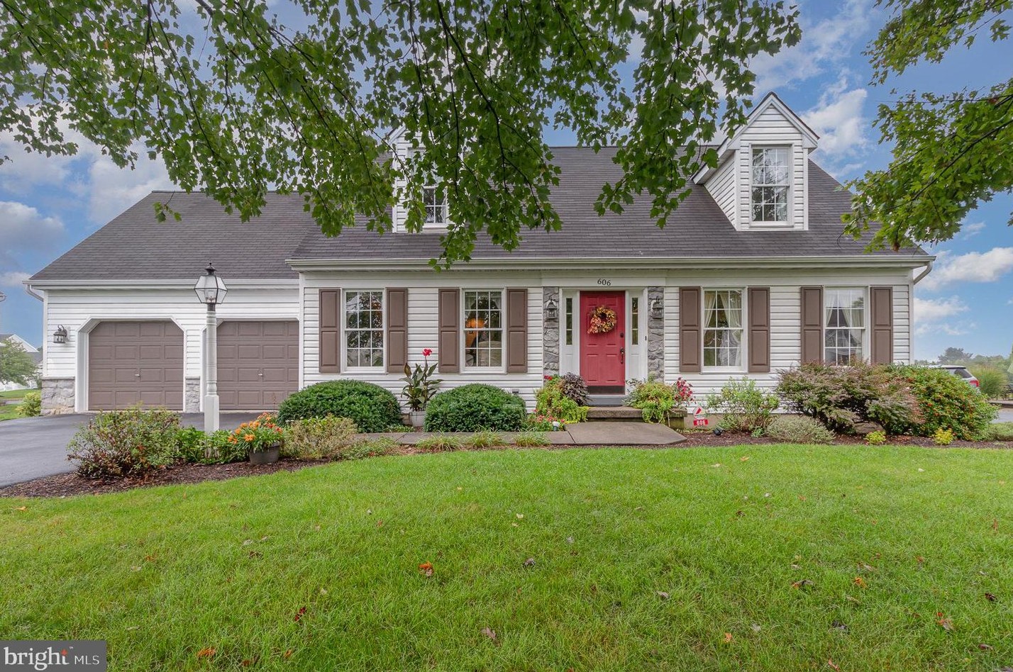 606 Florin Ave, Mount Joy, PA 17552